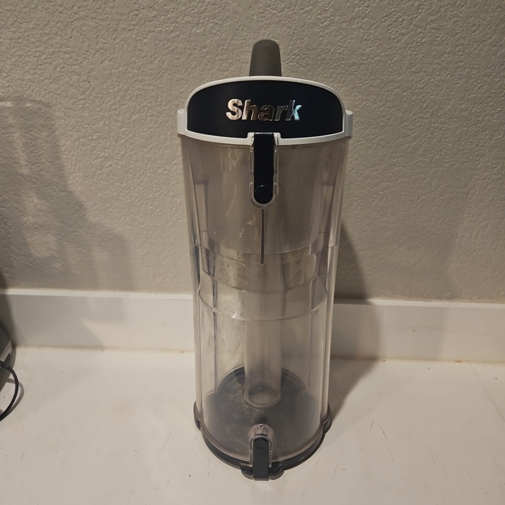 SHARK NV141 DIRT DUST CUP CANISTER CAN BIN ASSEMBLY GENUINE OEM PART